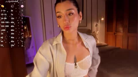 Snapshot of connie_deep chatting on 24, 11, 2025 connie online show from 24, 11, 2025