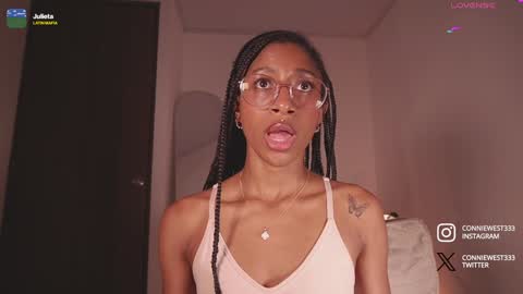 Snapshot of connie_west0 chatting on 8, 1, 2025 independent model online show from 8, 1, 2025