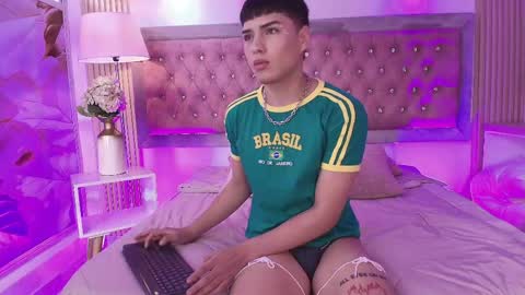 Snapshot of connor_kings chatting on 24, 5, 2026 Connor online show from 24, 5, 2026