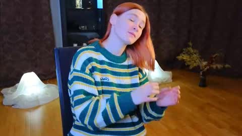 Snapshot of consuelaawkward chatting on 9, 11, 2025 consuelaawkward online show from 9, 11, 2025