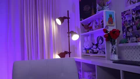Snapshot of cookielemoon chatting on 22, 5, 2026 Cherri morningstar help me get to 100 thumbs up 3 online show from 22, 5, 2026