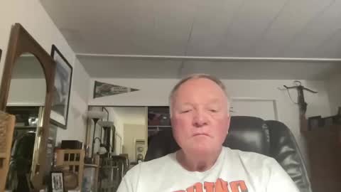 cookoosnest online show from 22, 10, 2025