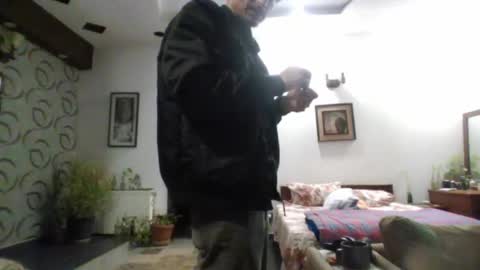 Cool2Buddies online show from 8, 4, 2026