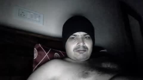 Cool Breeze09 online show from 25, 1, 2025