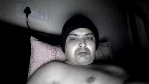 Cool Breeze09 online show from 2, 2, 2025