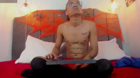 Snapshot of cool_johnson chatting on 18, 10, 2025 cool_johnson online show from 18, 10, 2025