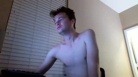 Snapshot of cooldude122222 chatting on 25, 1, 2025 cooldude122222 online show from 25, 1, 2025