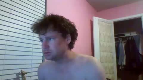 Snapshot of cooldude122222 chatting on 7, 11, 2025 cooldude122222 online show from 7, 11, 2025