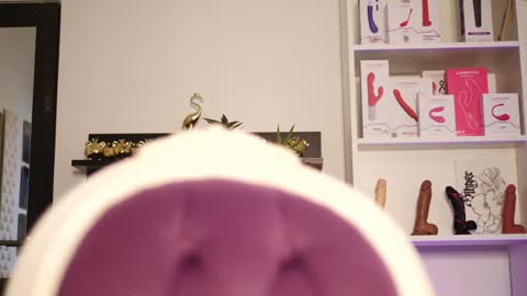 Ginger The Cringer online show from 24, 1, 2025