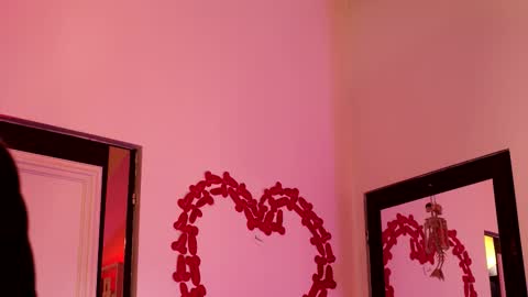 Ginger The Cringer online show from 4, 11, 2025