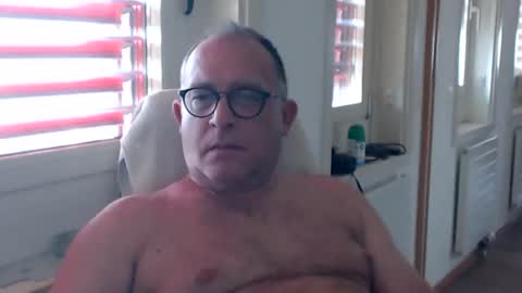 Snapshot of coquin369 chatting on 10, 8, 2026 Coquin369 online show from 10, 8, 2026