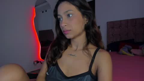 Snapshot of cora22_ chatting on 16, 4, 2026 CORA online show from 16, 4, 2026