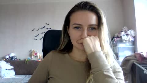 cora_fora online show from 19, 11, 2025