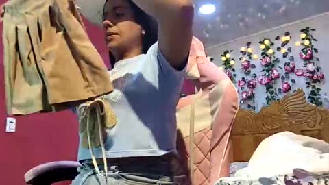 coral0403 online show from 17, 4, 2026