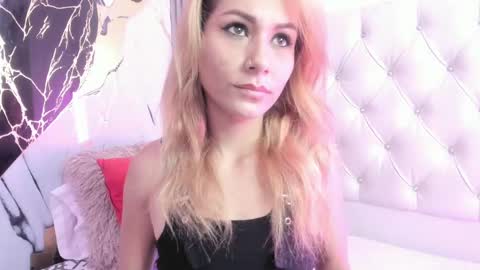 sophie online show from 26, 12, 2024