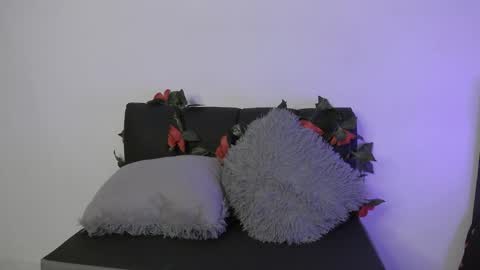 Coralie Bronson online show from 17, 1, 2026