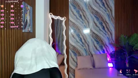 Snapshot of corall_tay1 chatting on 16, 4, 2026 corall_tay1 online show from 16, 4, 2026