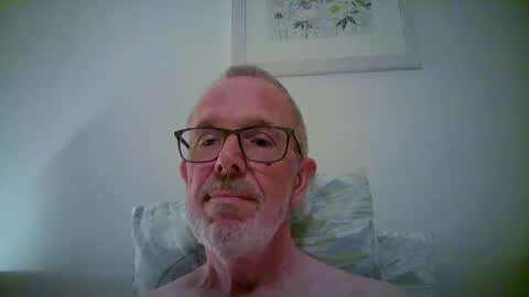 Snapshot of coriolis1957 chatting on 18, 4, 2026 coriolis1957 online show from 18, 4, 2026