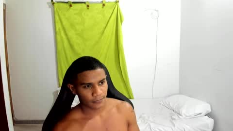 Snapshot of corzoethan chatting on 25, 6, 2026 Ethan online show from 25, 6, 2026