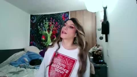 cosmic_crystal online show from 9, 11, 2025