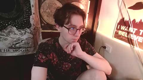 Snapshot of cosmonudes chatting on 15, 9, 2025 Barry online show from 15, 9, 2025