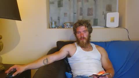 Snapshot of couplaloverz chatting on 22, 10, 2025 Tony online show from 22, 10, 2025