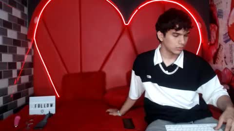 MIA LIZ AND SAM online show from 10, 9, 2025