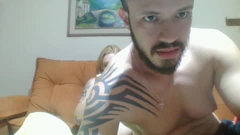 couplehot1515 online show from 20, 1, 2025