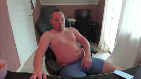 coupleofnor online show from 2, 6, 2026