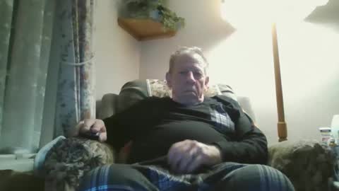 courieral1 online show from 18, 10, 2025