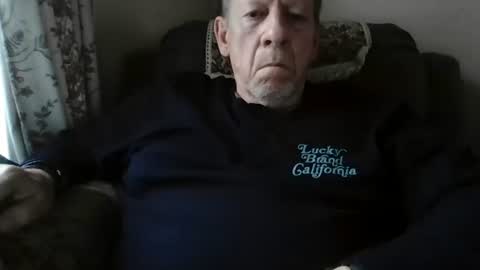 courieral1 online show from 12, 11, 2025