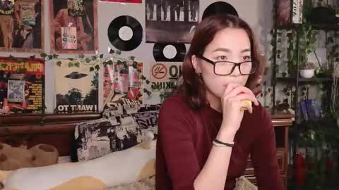 Yuna online show from 9, 11, 2025