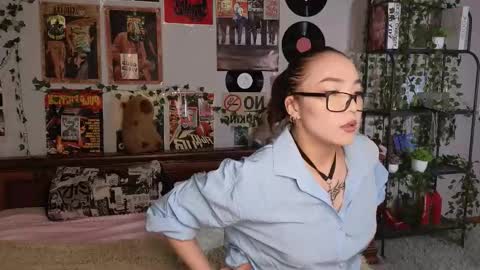 Yuna online show from 14, 11, 2025