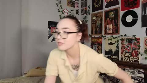 Yuna online show from 21, 11, 2025