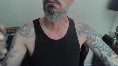 Snapshot of cpl_inlove chatting on 28, 6, 2026 cpl_inlove online show from 28, 6, 2026