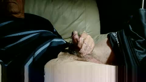 Snapshot of cplmature87 chatting on 8, 10, 2025 cplmature87 online show from 8, 10, 2025