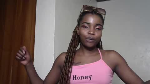 Snapshot of craizybitch chatting on 1, 2, 2025 craizybitch online show from 1, 2, 2025