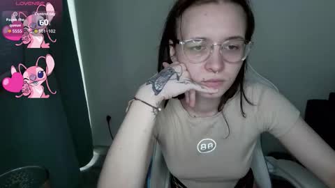 Snapshot of crash_test13 chatting on 28, 10, 2025 crash_test13 online show from 28, 10, 2025