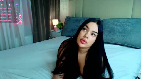 Snapshot of crazy__berry chatting on 1, 3, 2026 Eva online show from 1, 3, 2026