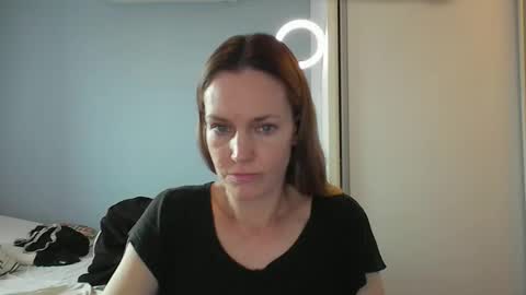 Anny online show from 2, 12, 2025