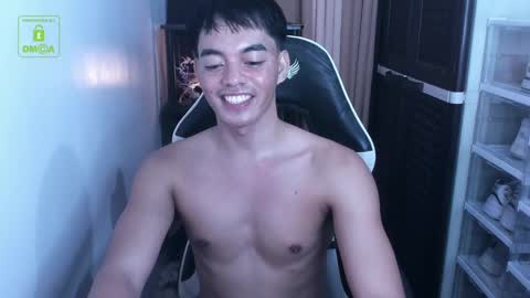 Snapshot of crazyasiancum chatting on 16, 2, 2025 Zion online show from 16, 2, 2025