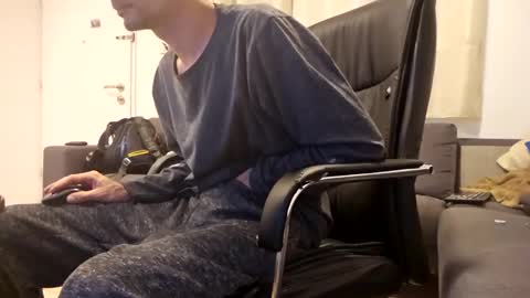 crazymen0101 online show from 8, 12, 2024