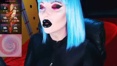 Snapshot of crazypinkyball chatting on 29, 5, 2026 Roxy online show from 29, 5, 2026