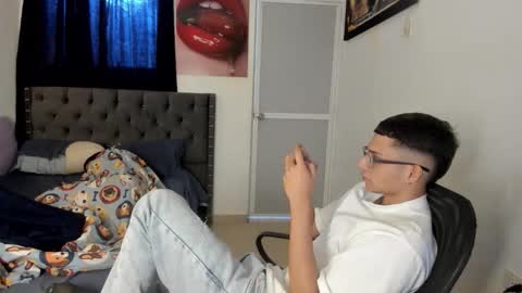 Snapshot of crazzy_master1 chatting on 14, 4, 2026 crazzy_master1 online show from 14, 4, 2026