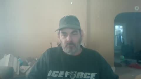 Snapshot of cre9876 chatting on 6, 3, 2025 alway horny online show from 6, 3, 2025