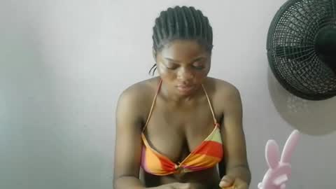 Snapshot of creamy_babyx chatting on 11, 5, 2026 Creamy babyx online show from 11, 5, 2026