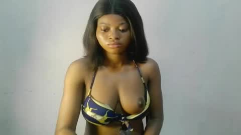 Snapshot of creamy_babyx chatting on 16, 5, 2026 Creamy babyx online show from 16, 5, 2026