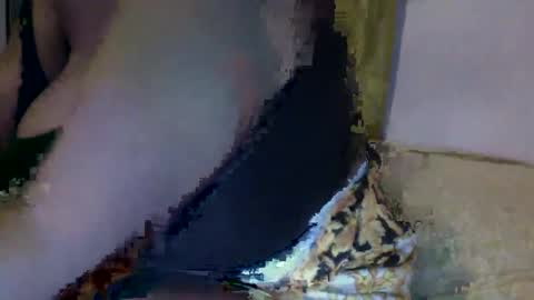 Snapshot of creamycocobabe chatting on 2, 2, 2025 CreamyCocoBabe online show from 2, 2, 2025