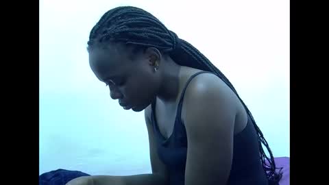 creamyypussyy online show from 29, 4, 2026