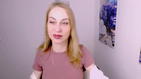 Snapshot of create_your_own_sun chatting on 21, 2, 2026 Lera online show from 21, 2, 2026